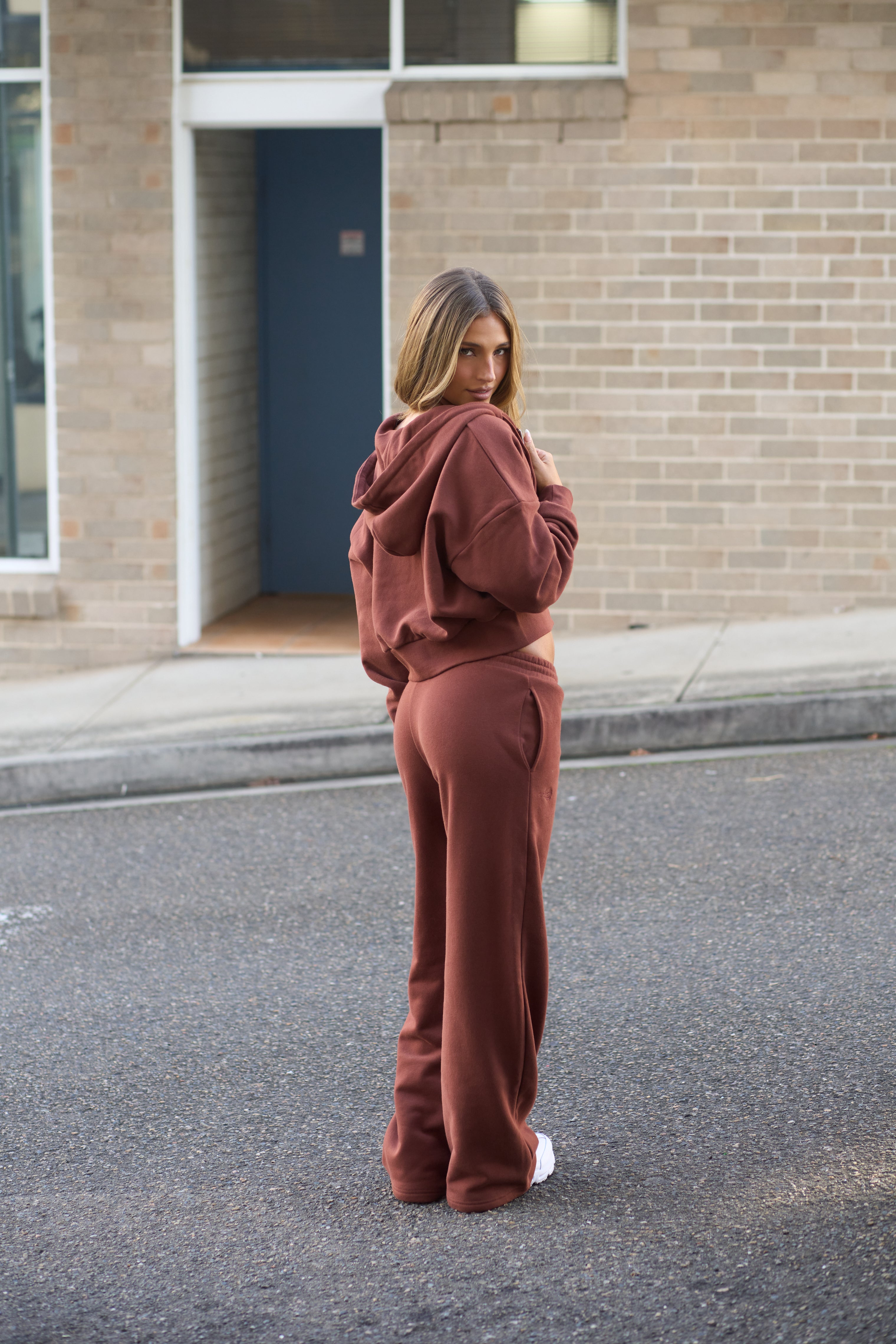 Embrace Track Pants | Caramello Brown