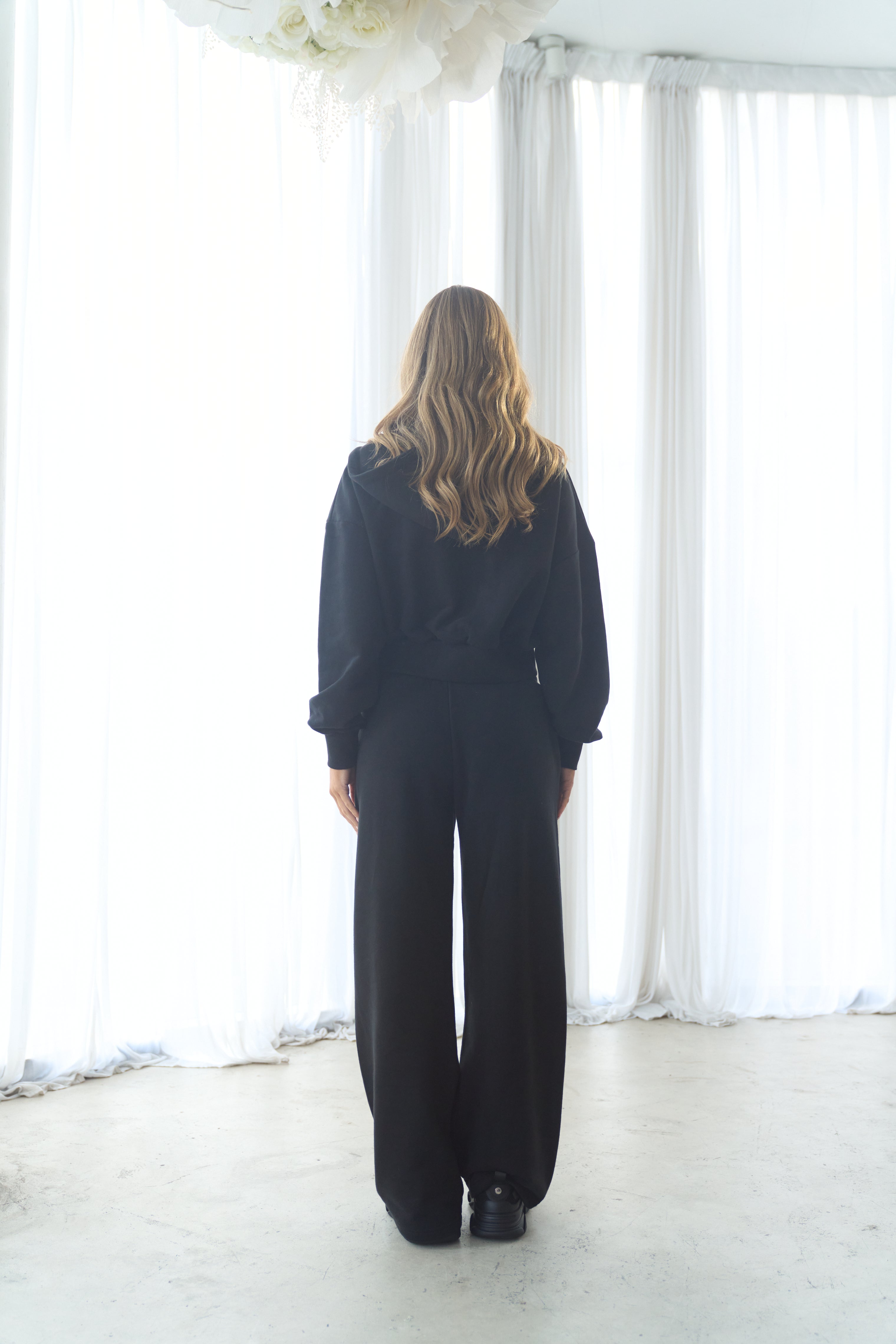 Embrace Zip-Up Hoodie | Espresso Noir